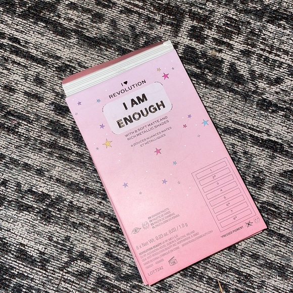 •I LOVE REVOLUTION•NIB "I AM ENOUGH" 8/SOFT MATTE & METALLIC EYESHADOWS PALETTE - Picture 2 of 4